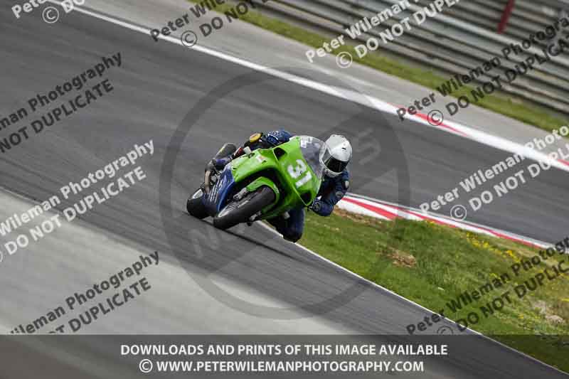 cadwell no limits trackday;cadwell park;cadwell park photographs;cadwell trackday photographs;enduro digital images;event digital images;eventdigitalimages;navarra;no limits trackdays;peter wileman photography;racing digital images;trackday digital images;trackday photos